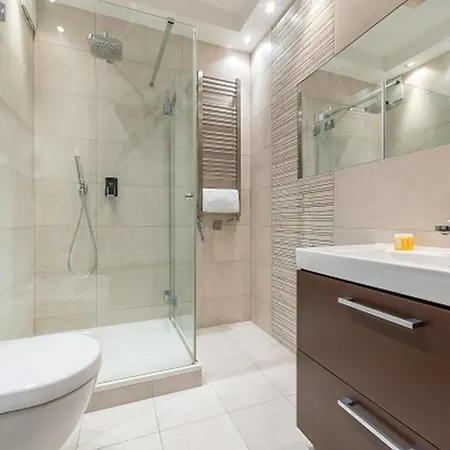 P&o Patria Apartment *