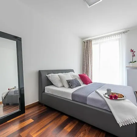 Apartment P&o Patria